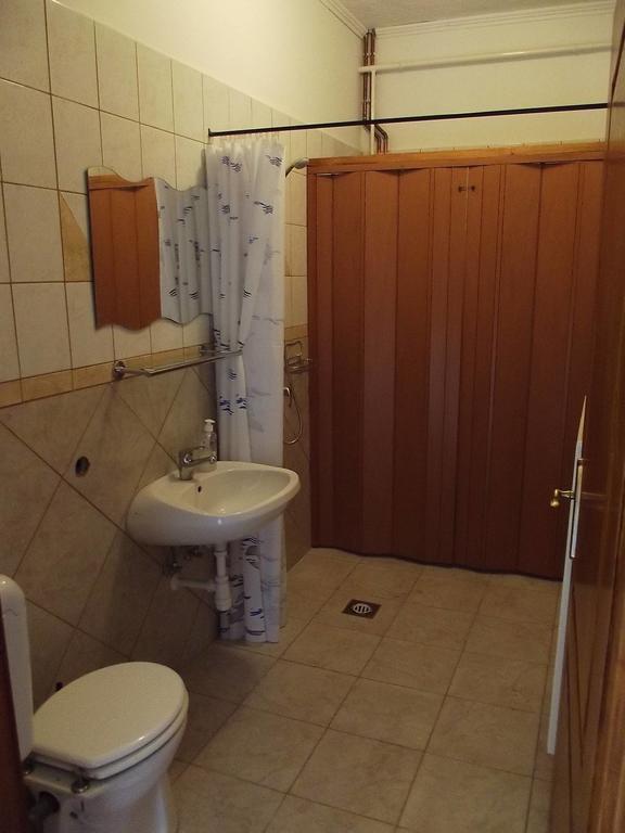 Oereg Diofa Vendeghaz Hotell Abaújszántó Rom bilde
